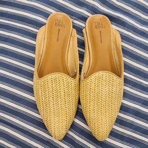 Time & Tru Mules